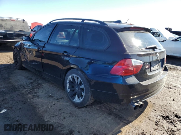 2008 BMW 3 Series 328xi with VIN WBAVT73598FZ37562, listed as a Copart auction lot 48120725 with 137,938 mi miles and Salvage title. Bid and sale history available at DreamBid. Image 2.