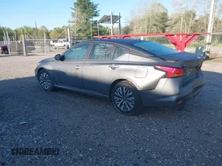 2025 Nissan Altima SV with VIN 1N4BL4DV5SN381854, listed as a IAAI auction lot 41948536 with 309 mi miles and . Bid and sale history available at DreamBid. Image 3.