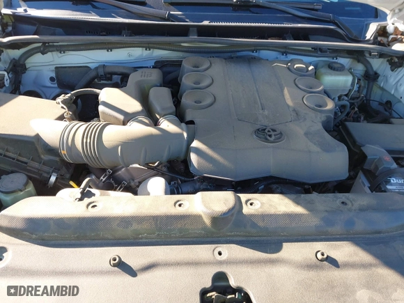 2019 Toyota 4Runner SR5 with VIN JTEBU5JR2K5641997, listed as a IAAI auction lot 41282350 with 102,476 mi miles. Bid and sale history available at carsss.com. Image 10.