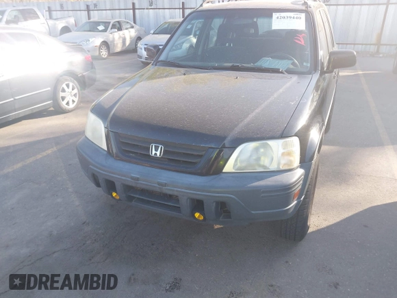 2000 Honda CR-V EX with VIN JHLRD1866YC025833, listed as a IAAI auction lot 42039440 with 238,599 mi miles. Bid and sale history available at carsss.com. Image 6.