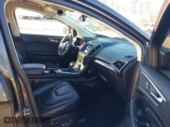 2016 Ford Edge Titanium with VIN 2FMPK3K92GBB99627, listed as a IAAI auction lot 41032729 with 122,110 mi miles. Bid and sale history available at carsss.com. Image 5.