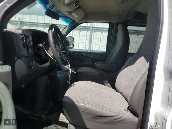 2015 Chevrolet Express Passenger LT с VIN 1GAZG1FG4F1146801, выставлен на аукционе Copart как лот 53570305 с пробегом 144 481 миль миль и Списание • Salvage title. История ставок и продаж доступна на DreamBid. Изображение 7.