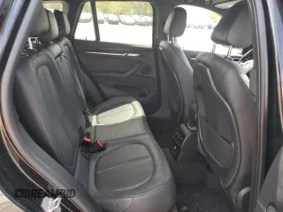 2017 BMW X1 xDrive28i with VIN WBXHT3Z38H4A58005, listed as a Copart auction lot 55837805 with 50,318 mi miles and Salvage title. Bid and sale history available at DreamBid. Image 11.