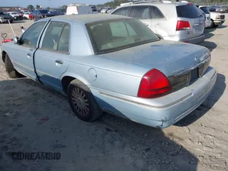 2007 Mercury Grand Marquis LS Premium with VIN 2MEFM75W77X601517, listed as a IAAI auction lot 42123430 with 139,938 mi miles and . Bid and sale history available at DreamBid. Image 3.