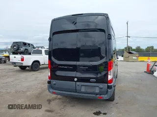 2017 Ford Transit z VIN 1FTYR2XM0HKB54687, wystawiony jako IAAI lot #41608746 z przebiegiem 57 744 mil mil oraz . Historia ofert i sprzedaży dostępna na DreamBid. Obrazek 16.