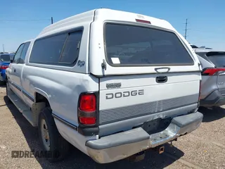 1995 Dodge 2500 with VIN 3B7KC23C8SM127130, listed as a IAAI auction lot 41987872 with 164,285 mi miles. Bid and sale history available at carsss.com. Image 3.