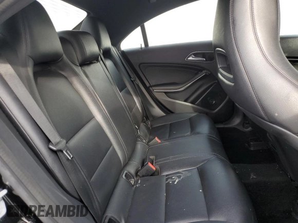 2014 Mercedes-Benz CLA 250 with VIN WDDSJ4EB5EN037729, listed as a Copart auction lot 82196604 with 99,414 mi miles and Clean title. Bid and sale history available at DreamBid. Image 10.