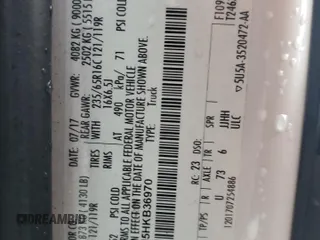 2017 Ford Transit z VIN 1FTYR1ZM5HKB36970, wystawiony jako Copart lot #55703045 z przebiegiem 392 008 mil mil oraz Szkoda całkowita • Salvage title. Historia ofert i sprzedaży dostępna na DreamBid. Obrazek 13.