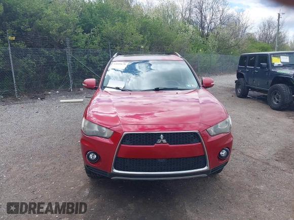 2011 Mitsubishi Outlander SE with VIN JA4AS3AW8BU008159, listed as a IAAI auction lot 42059678 with 106,690 mi miles and . Bid and sale history available at DreamBid. Image 6.