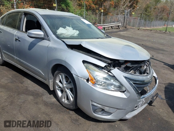 2014 Nissan Altima 2.5 S with VIN 1N4AL3AP1EC418216, listed as a IAAI auction lot 41935561 with 124,488 mi miles. Bid and sale history available at carsss.com. Image 1.