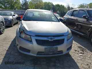 2014 Chevrolet Cruze LS with VIN 1G1PA5SH1E7377102, listed as a IAAI auction lot 41947131 with 169,131 mi miles. Bid and sale history available at carsss.com. Image 12.