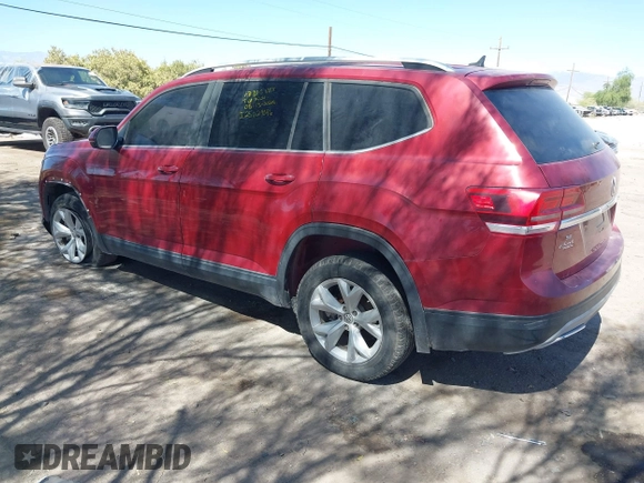 2018 Volkswagen Atlas SE with VIN 1V2CP2CA1JC595089, listed as a IAAI auction lot 42249116 with Not provided miles and . Bid and sale history available at DreamBid. Image 3.