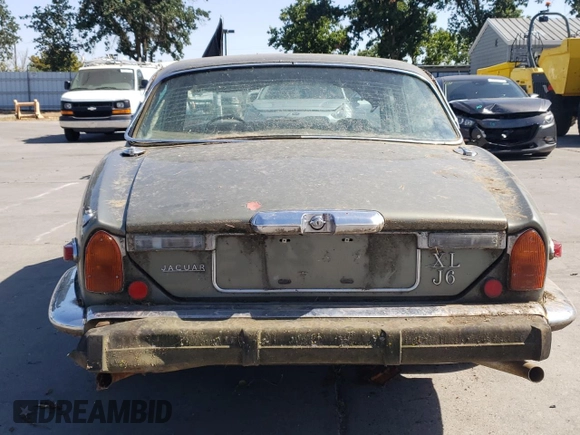 1974 Jaguar XJ with VIN UE2T52398, listed as a Copart auction lot 59589415 with 93,740 mi miles and Clean title. Bid and sale history available at DreamBid. Image 6.