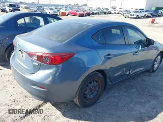 2014 Mazda 3 i SV with VIN JM1BM1T78E1186139, listed as a IAAI auction lot 41753058 with 117,197 mi miles and . Bid and sale history available at DreamBid. Image 4.