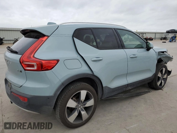 2019 Volvo XC40 Momentum z VIN YV4162XZ4K2009954, wystawiony jako Copart lot #50209365 z przebiegiem 60 140 mil mil oraz Szkoda całkowita • Salvage title. Historia ofert i sprzedaży dostępna na DreamBid. Obrazek 3.