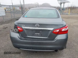 2016 Nissan Altima S with VIN 1N4AL3AP2GN359698, listed as a IAAI auction lot 41520202 with 190,040 mi miles and . Bid and sale history available at carsss.com. Image 17.