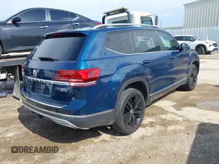 2018 Volkswagen Atlas SEL z VIN 1V2MR2CA4JC512804, wystawiony jako IAAI lot #42528402 z przebiegiem 59 226 mil mil oraz . Historia ofert i sprzedaży dostępna na DreamBid. Obrazek 4.