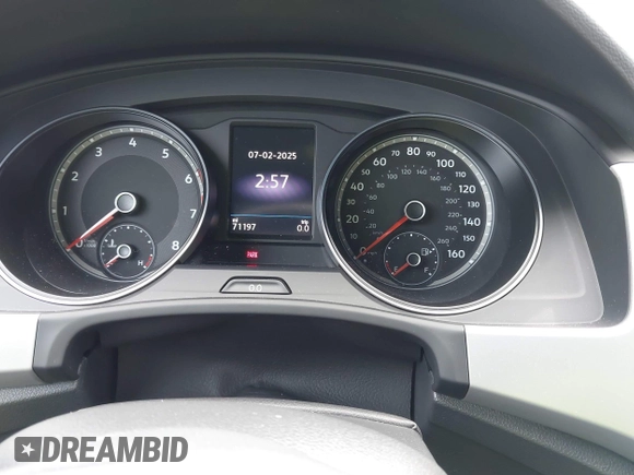 2021 Volkswagen Atlas SE with VIN 1V2PE2CA7MC201509, listed as a IAAI auction lot 42657943 with 71,197 mi miles and . Bid and sale history available at DreamBid. Image 7.