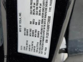 2024 Tesla Model 3 z VIN 5YJ3E1EA6RF739698, wystawiony jako Copart lot #53578755 z przebiegiem 10 847 mil mil oraz Szkody całkowita. Historia ofert i sprzedaży dostępna na DreamBid. Obrazek 12.