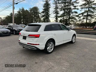2021 Audi Q7 Premium with VIN WA1AXAF7XMD028911, listed as a Copart auction lot 86017744 with 81,815 mi miles and Clean title. Bid and sale history available at DreamBid. Image 4.