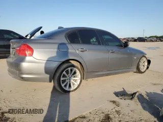 2011 BMW 3 Series 328i z VIN WBAPH7G54BNM55230, wystawiony jako Copart lot #52438875 z przebiegiem Nie podano mil oraz Szkoda całkowita • Salvage title. Historia ofert i sprzedaży dostępna na DreamBid. Obrazek 3.