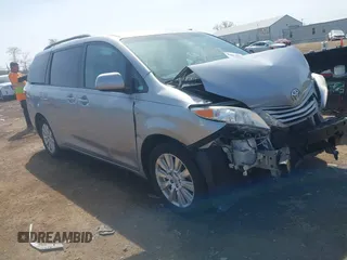 2017 Toyota Sienna LE with VIN 5TDJZ3DC2HS166433, listed as a IAAI auction lot 42084039 with 121,540 mi miles and . Bid and sale history available at DreamBid. Image 1.