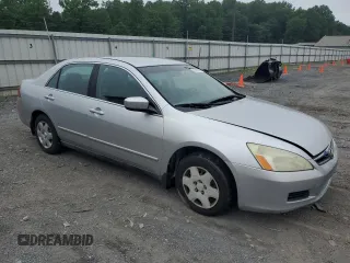 2006 Honda Accord LX with VIN 1HGCM56476A082838, listed as a Copart auction lot 62833545 with 278,550 mi miles and Clean title. Bid and sale history available at DreamBid. Image 4.