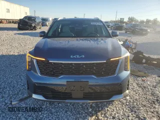 2025 Kia Sorento Hybrid EX with VIN KNDRHDJG9S5289243, listed as a Copart auction lot 84299744 with 7,406 mi miles and Salvage Title. Bid and sale history available at carsss.com. Image 5.
