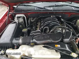 2006 Ford Explorer XLT с VIN 1FMEU63886UB31334, выставлен на аукционе Copart как лот 81898984 с пробегом 253 999 миль миль и На запчасти • Non repairable. История ставок и продаж доступна на DreamBid. Изображение 14.
