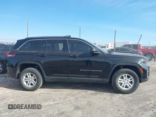 2023 Jeep Grand Cherokee Laredo с VIN 1C4RJHAG9PC598984, выставлен на аукционе IAAI как лот 40651846 с пробегом 23 154 миль миль и . История ставок и продаж доступна на DreamBid. Изображение 13.