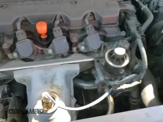 2019 Honda HR-V LX z VIN 3CZRU5H31KG701419, wystawiony jako Copart lot #69430145 z przebiegiem 117 018 mil mil oraz Szkoda całkowita • Salvage title. Historia ofert i sprzedaży dostępna na DreamBid. Obrazek 14.