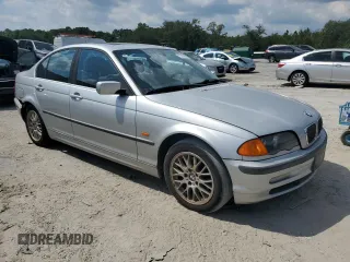 2000 BMW 3 Series 328i with VIN WBAAM5343YFR19582, listed as a Copart auction lot 72575994 with 190,156 mi miles and Salvage Title. Bid and sale history available at carsss.com. Image 4.