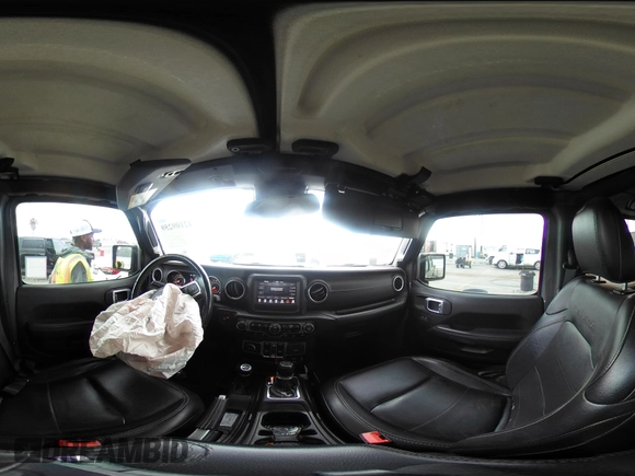 2020 Jeep Wrangler Unlimited Sahara с VIN 1C4HJXEN8LW203975, выставлен на аукционе IAAI как лот 42109259 с пробегом 51 799 миль миль и . История ставок и продаж доступна на DreamBid. Изображение 19.