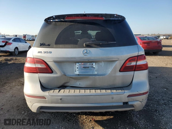 2015 Mercedes-Benz M ML 350 with VIN 4JGDA5JB4FA565961, listed as a Copart auction lot 45344375 with 123,323 mi miles and Salvage Title. Bid and sale history available at carsss.com. Image 6.