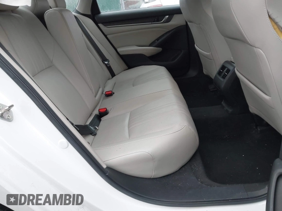 2019 Honda Accord Touring z VIN 1HGCV2F97KA014542, wystawiony jako IAAI lot #41570589 z przebiegiem 82 546 mil mil oraz . Historia ofert i sprzedaży dostępna na DreamBid. Obrazek 8.
