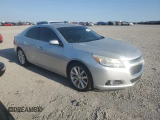 2014 Chevrolet Malibu LTZ with VIN 1G11H5SL6EF287827, listed as a Copart auction lot 53670345 with 137,453 mi miles and Salvage Title. Bid and sale history available at DreamBid. Image 4.