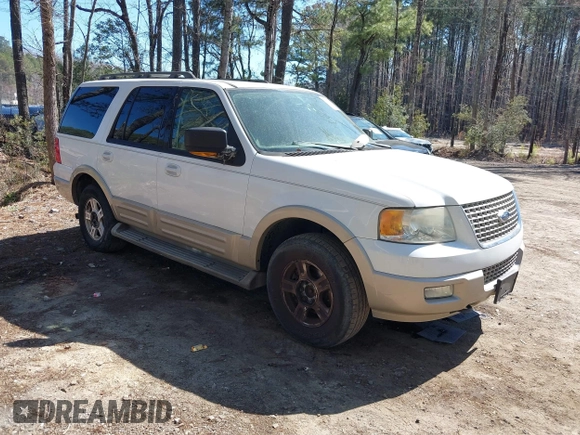2005 Ford Expedition Eddie Bauer with VIN 1FMFU185X5LB08759, listed as a IAAI auction lot 41767650 with 272,530 mi miles. Bid and sale history available at carsss.com. Image 1.