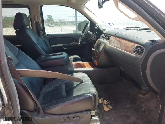 2008 Chevrolet Avalanche LT w/1LT with VIN 3GNFK12378G259908, listed as a IAAI auction lot 42048065 with 1 mi miles. Bid and sale history available at carsss.com. Image 5.
