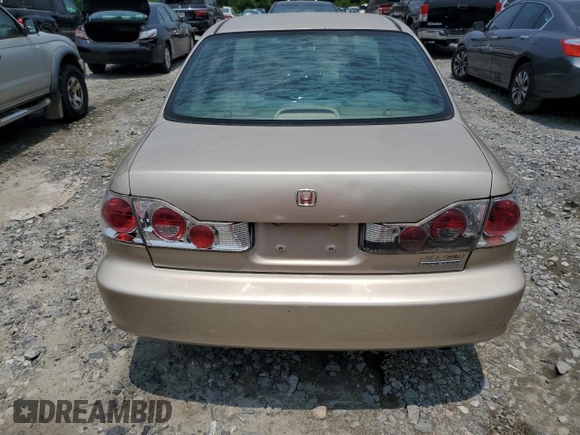 2000 Honda Accord SE with VIN 1HGCG5673YA077673, listed as a Copart auction lot 57555835 with 215,975 mi miles and Non repairable. Bid and sale history available at DreamBid. Image 6.