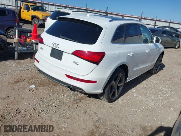 2014 Audi Q5 Premium Plus z VIN WA1DGAFP5EA058740, wystawiony jako IAAI lot #41734443 z przebiegiem 129 878 mil mil oraz . Historia ofert i sprzedaży dostępna na DreamBid. Obrazek 4.