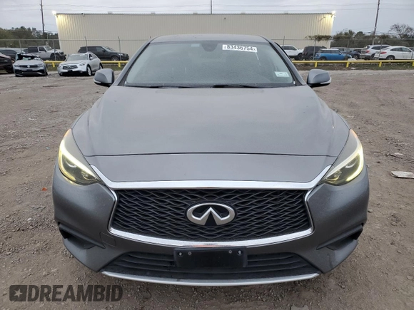 2018 Infiniti QX30 Premium z VIN SJKCH5CP6JA060448, wystawiony jako Copart lot #83436754 z przebiegiem 97 684 mil mil oraz Szkoda całkowita • Salvage title. Historia ofert i sprzedaży dostępna na DreamBid. Obrazek 5.