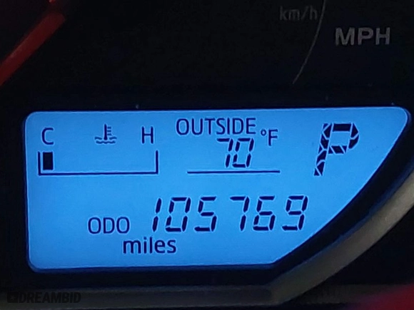 2015 Toyota RAV4 LE with VIN 2T3BFREVXFW403391, listed as a IAAI auction lot 41845901 with 105,769 mi miles. Bid and sale history available at carsss.com. Image 7.