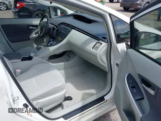 2011 Toyota Prius I with VIN JTDKN3DU9B0260439, listed as a IAAI auction lot 42134988 with 209,932 mi miles and . Bid and sale history available at DreamBid. Image 5.