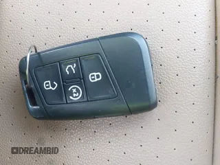 2022 Volkswagen Tiguan SE с VIN 3VV2B7AX1NM165598, выставлен на аукционе IAAI как лот 42321305 с пробегом 43 483 миль миль и . История ставок и продаж доступна на DreamBid. Изображение 11.