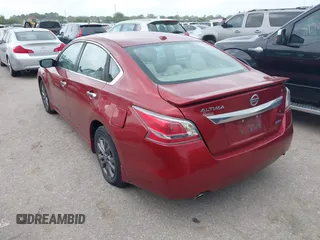 2015 Nissan Altima S with VIN 1N4AL3AP2FC597853, listed as a IAAI auction lot 41915141 with 85,148 mi miles and . Bid and sale history available at DreamBid. Image 3.