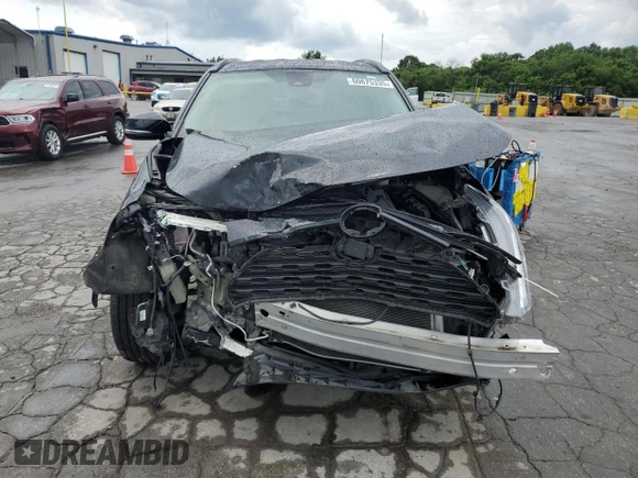 2022 Toyota RAV4 XLE with VIN 2T3W1RFV8NW222612, listed as a Copart auction lot 60675335 with 63,446 mi miles and Salvage title. Bid and sale history available at DreamBid. Image 5.