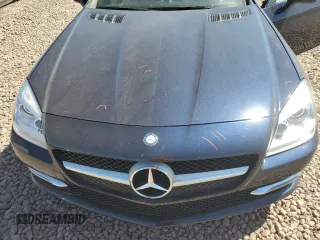 2016 Mercedes-Benz SLK 300 z VIN WDDPK3JA8GF117436, wystawiony jako Copart lot #51942404 z przebiegiem 41 274 mil mil oraz . Historia ofert i sprzedaży dostępna na DreamBid. Obrazek 11.