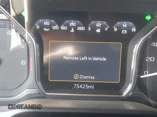 2019 GMC Sierra 1500 Denali z VIN 1GTU9FEL8KZ173809, wystawiony jako IAAI lot #42363300 z przebiegiem 75 425 mil mil oraz . Historia ofert i sprzedaży dostępna na DreamBid. Obrazek 16.