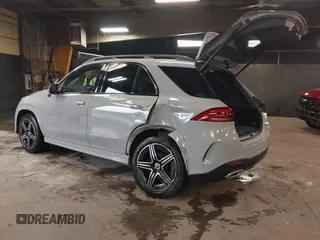 2024 Mercedes-Benz GLE 450 z VIN 4JGFB5KB9RB150766, wystawiony jako IAAI lot #41832447 z przebiegiem 14 832 mil mil oraz . Historia ofert i sprzedaży dostępna na DreamBid. Obrazek 3.