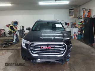 2022 GMC Terrain SLT with VIN 3GKALPEV3NL304124, listed as a IAAI auction lot 41544925 with 46,610 mi miles. Bid and sale history available at carsss.com. Image 13.